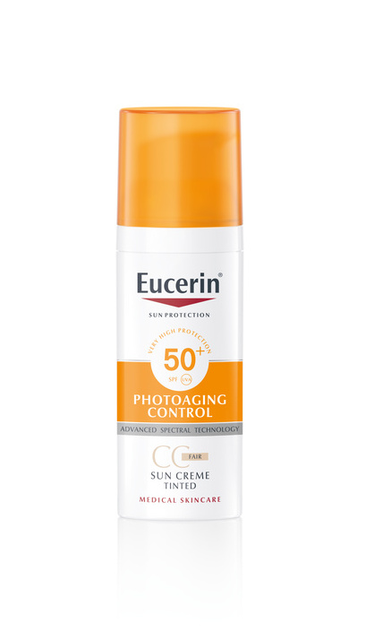 Eucerin Photoaging Control SPF50+ CC krém na obličej 50 ml světlý Eucerin