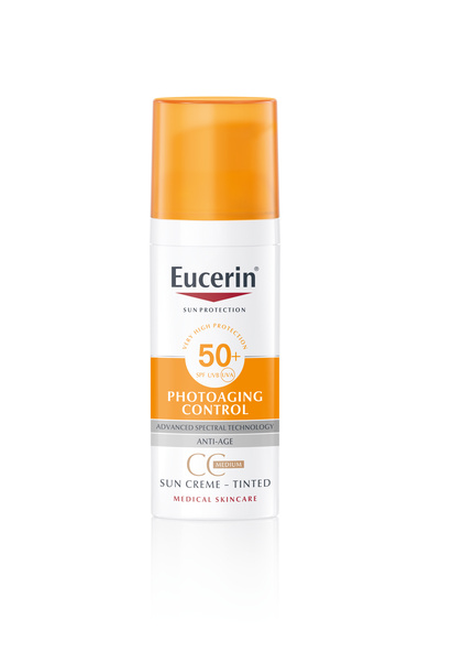 Eucerin Photoaging Control SPF50+ CC krém na obličej 50 ml středně tmavý Eucerin