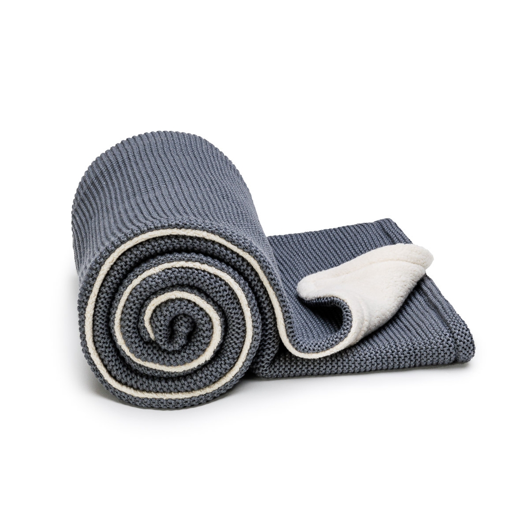 T-tomi Pletená deka WARM Dark grey waves T-tomi